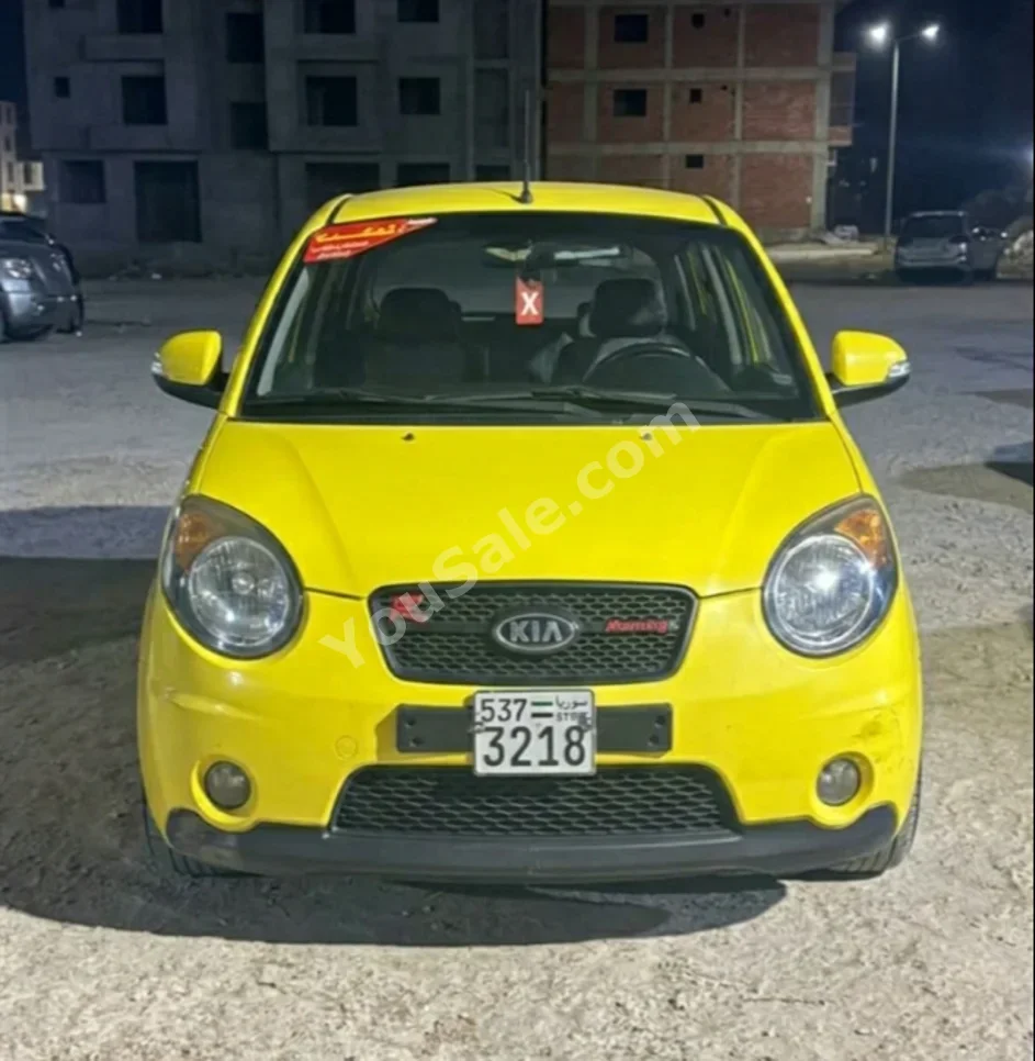 كيا  بكانتو  2009  اتوماتيك  84,000 كم  4 سلندر  دفع أمامي  هاتشباك  أصفر  بنزين