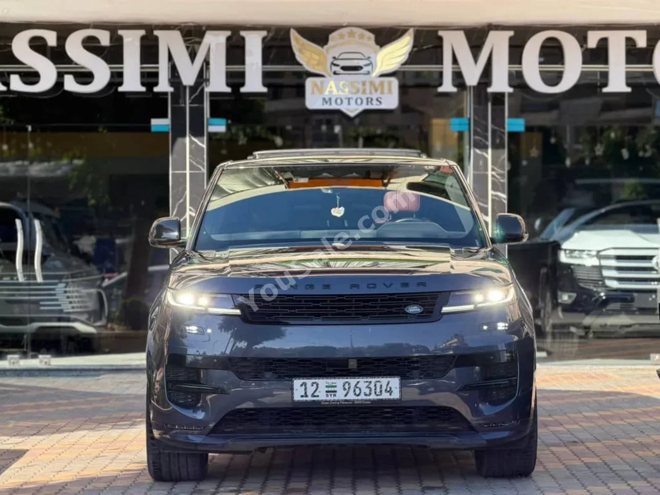 لاند روفر رنج روفر سبورت 2024 اتوماتيك 14,000 كم 6 سلندر دفع رباعي اس يو في أسود بنزين