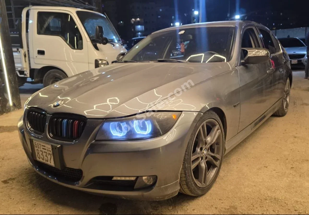 بي ام دبليو  الفئة - الثالثة  320  2011  اتوماتيك  180,000 كم  4 سلندر  دفع خلفي  سيدان  فضي  ديزل
