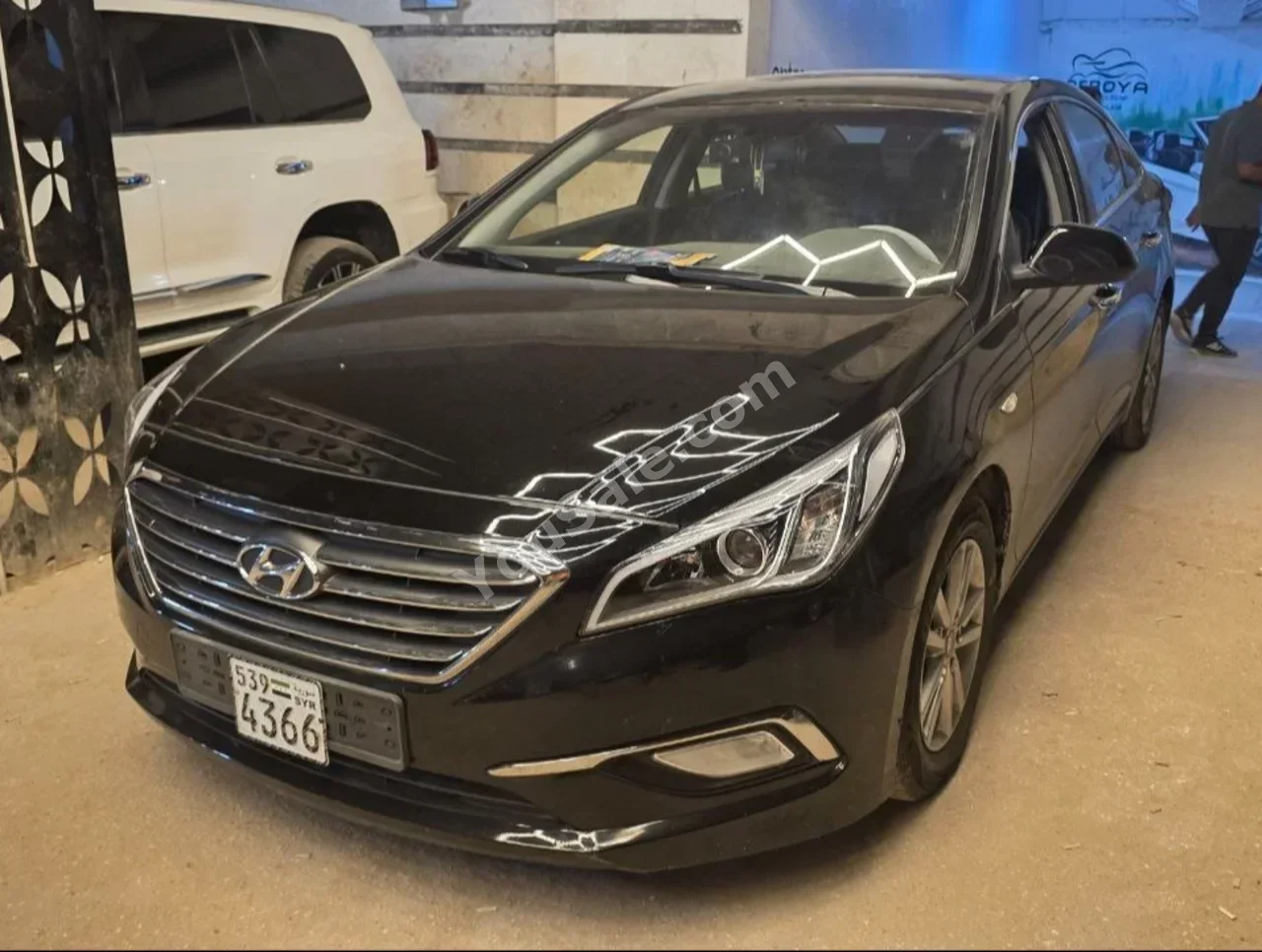 Hyundai Sonata 2015 Automatic 122,000 km 4 Cylinder FWD Sedan Black Gasoline