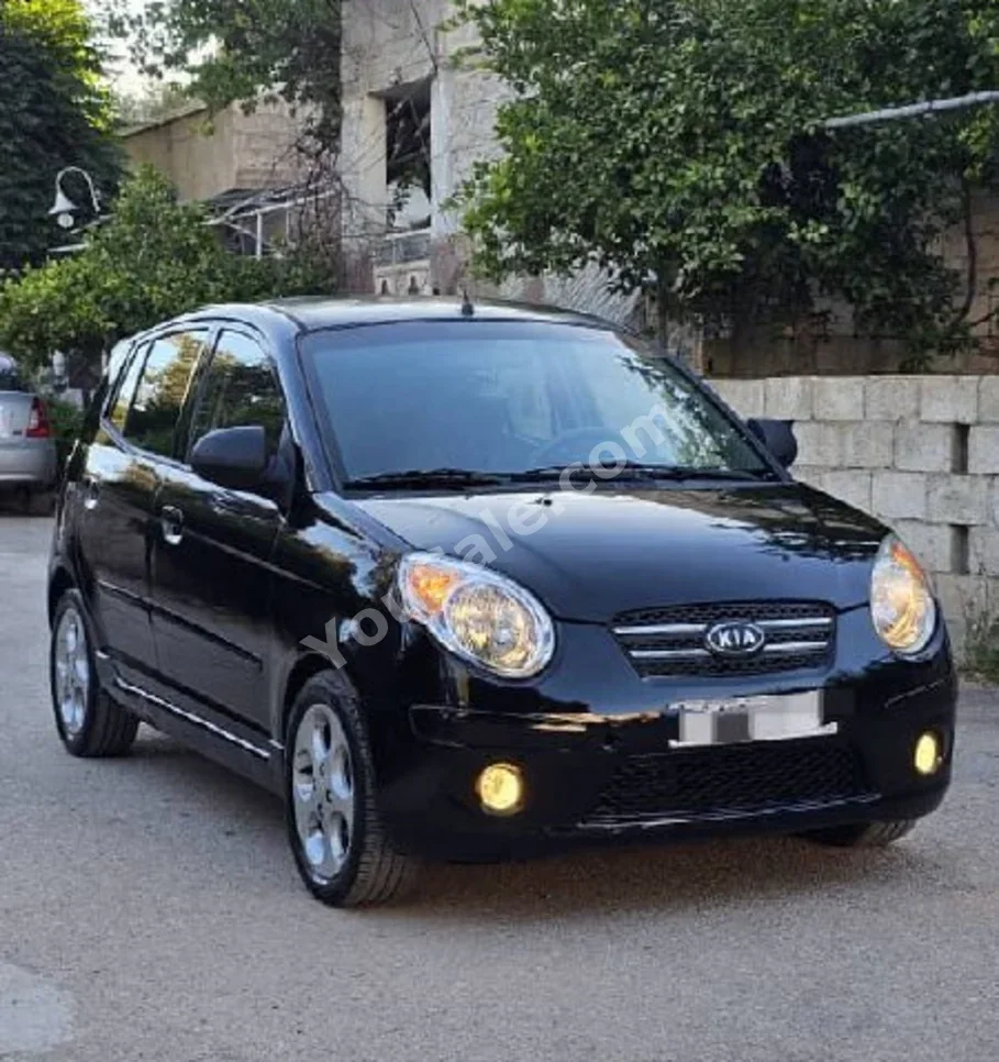 كيا  بكانتو  2008  اتوماتيك  210,000 كم  4 سلندر  دفع أمامي  هاتشباك  أسود  بنزين