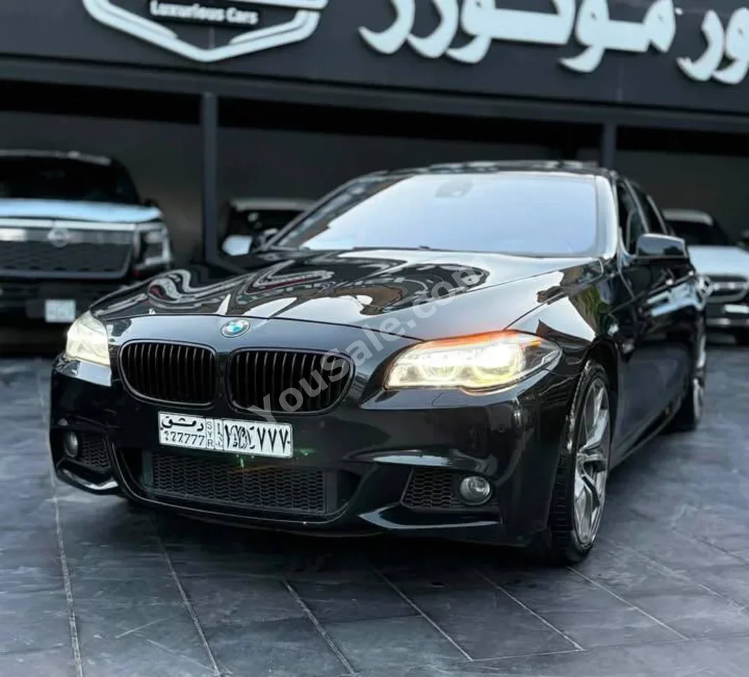 بي ام دبليو  الفئة - الخامسة  550i  2011  اتوماتيك  130,000 كم  6 سلندر  دفع خلفي  سيدان  أسود  بنزين