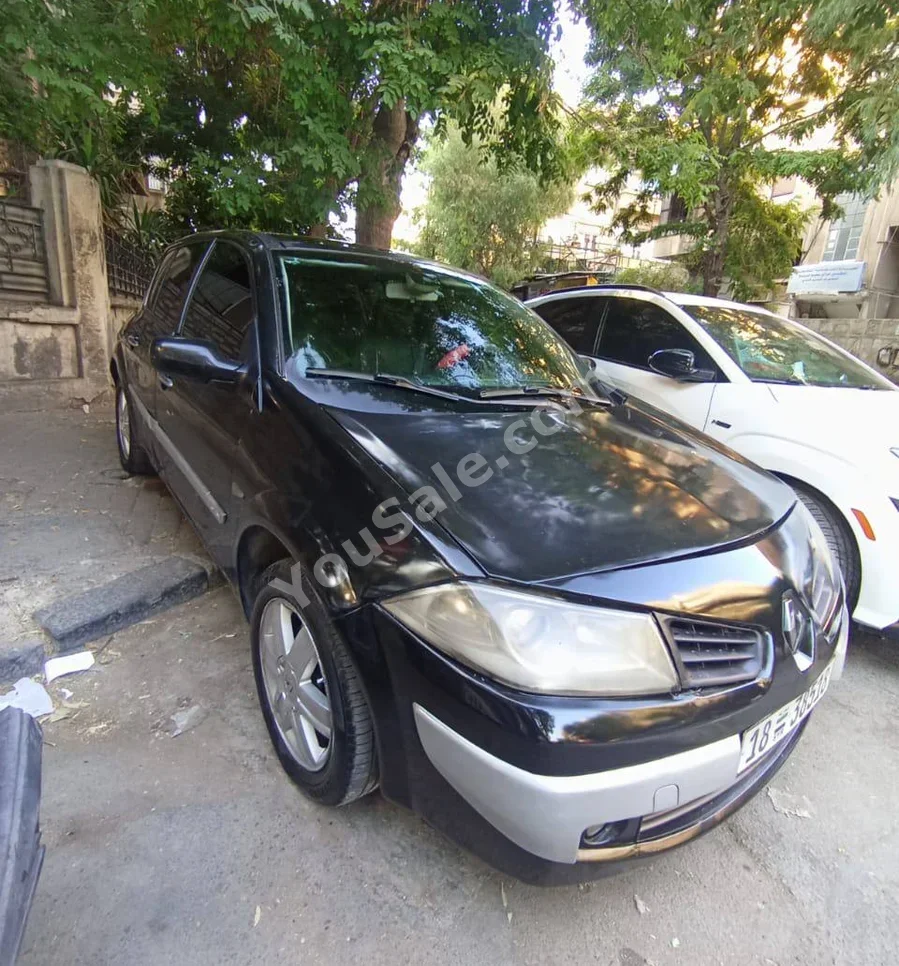 Renault Megane 2005 Automatic 390,000 km 4 Cylinder FWD Hatchback Black Gasoline