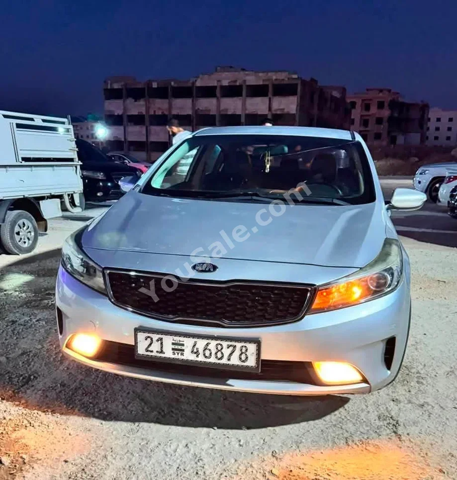 Kia K3 2016 Automatic 144,000 km 4 Cylinder FWD Sedan Silver Diesel