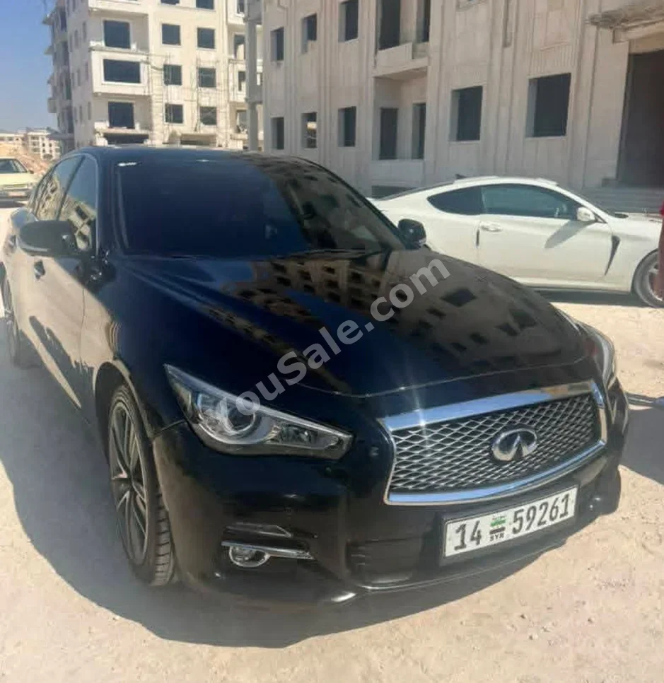 Infiniti  Q  50  2015  Automatic  159,000 km  4 Cylinder  RWD  Sedan  Black  Diesel