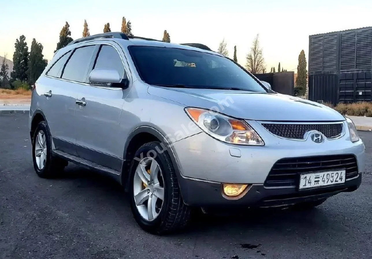 Hyundai  Veracruz  2007  Automatic  225,000 km  6 Cylinder  FWD  SUV  Silver  Diesel